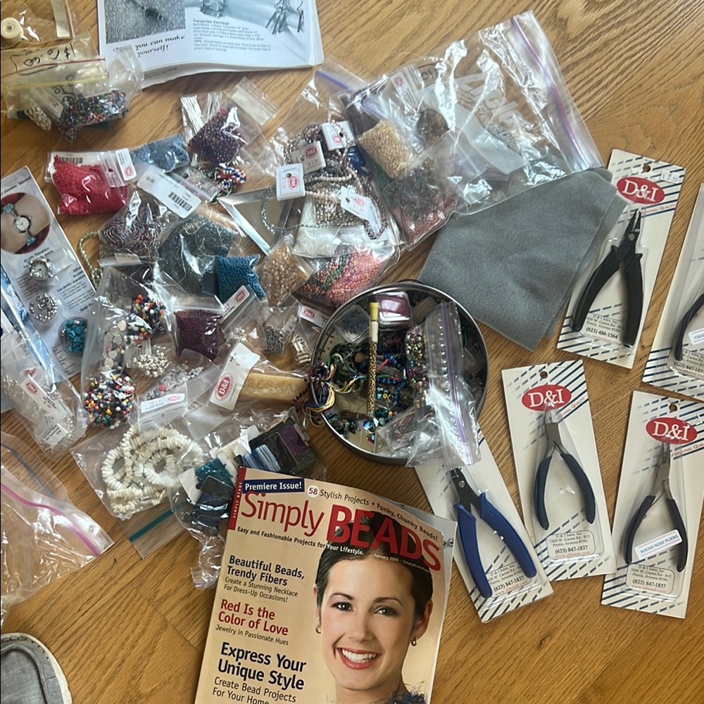 Simply Beads Magazine and Jewelry Beading  Making Supplies